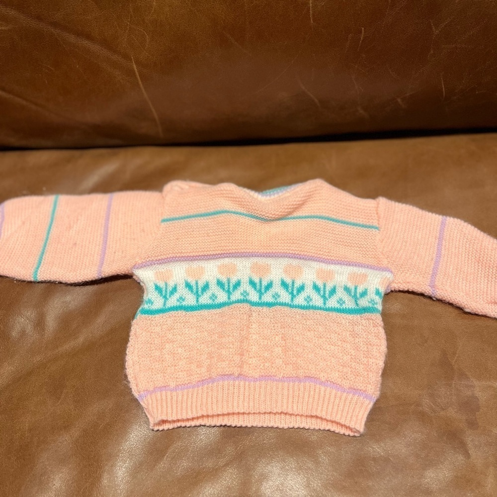 Newborn Vintage Sweater ❄️ 4 for $20